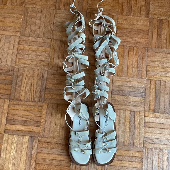 NWOT Free people gladiator tall suede sandals - Picture 2 of 6